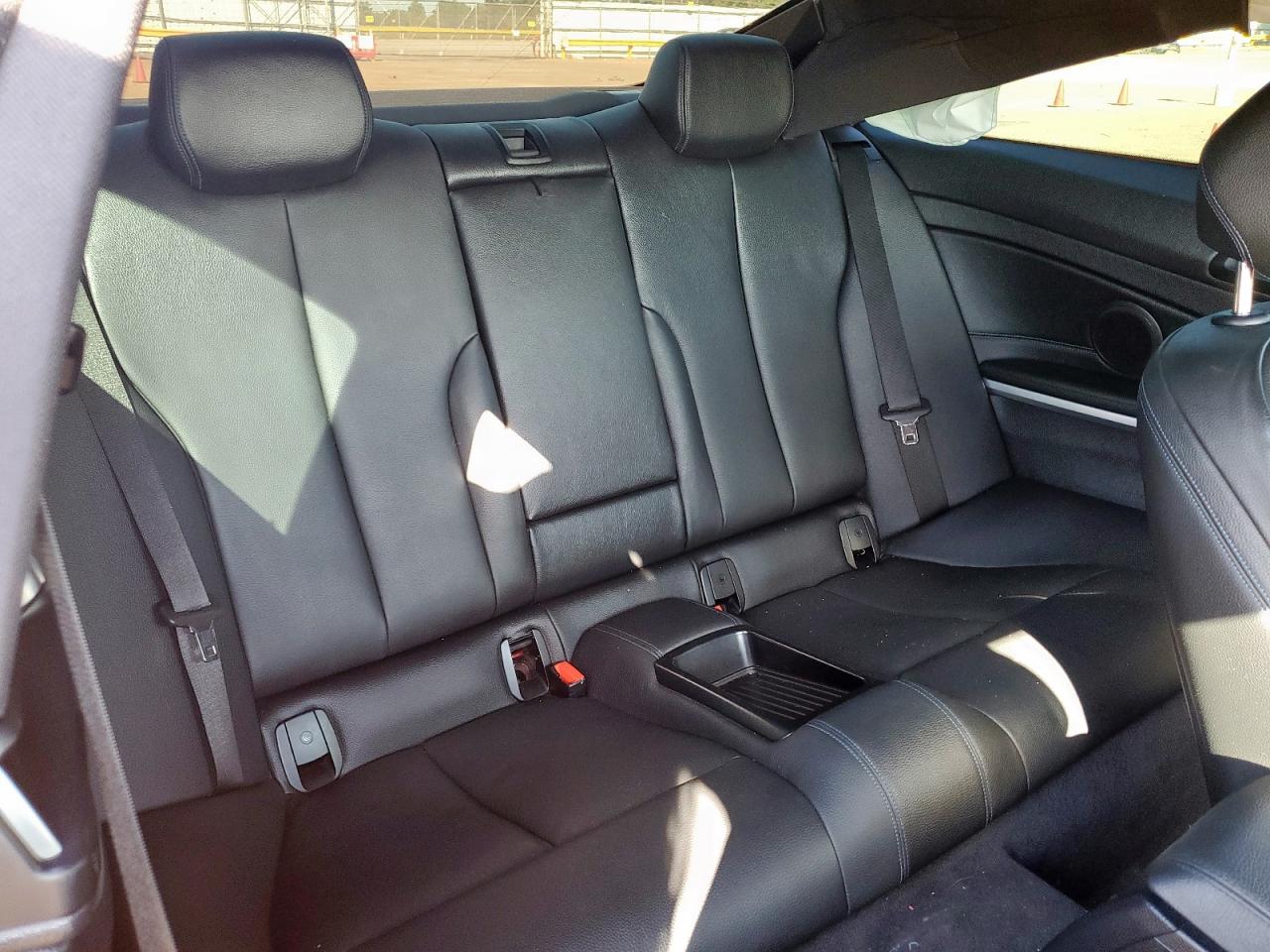 BMW 4 Series Image 8