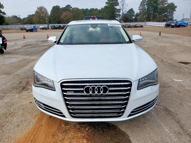 Audi A8 L Quattro Image 9