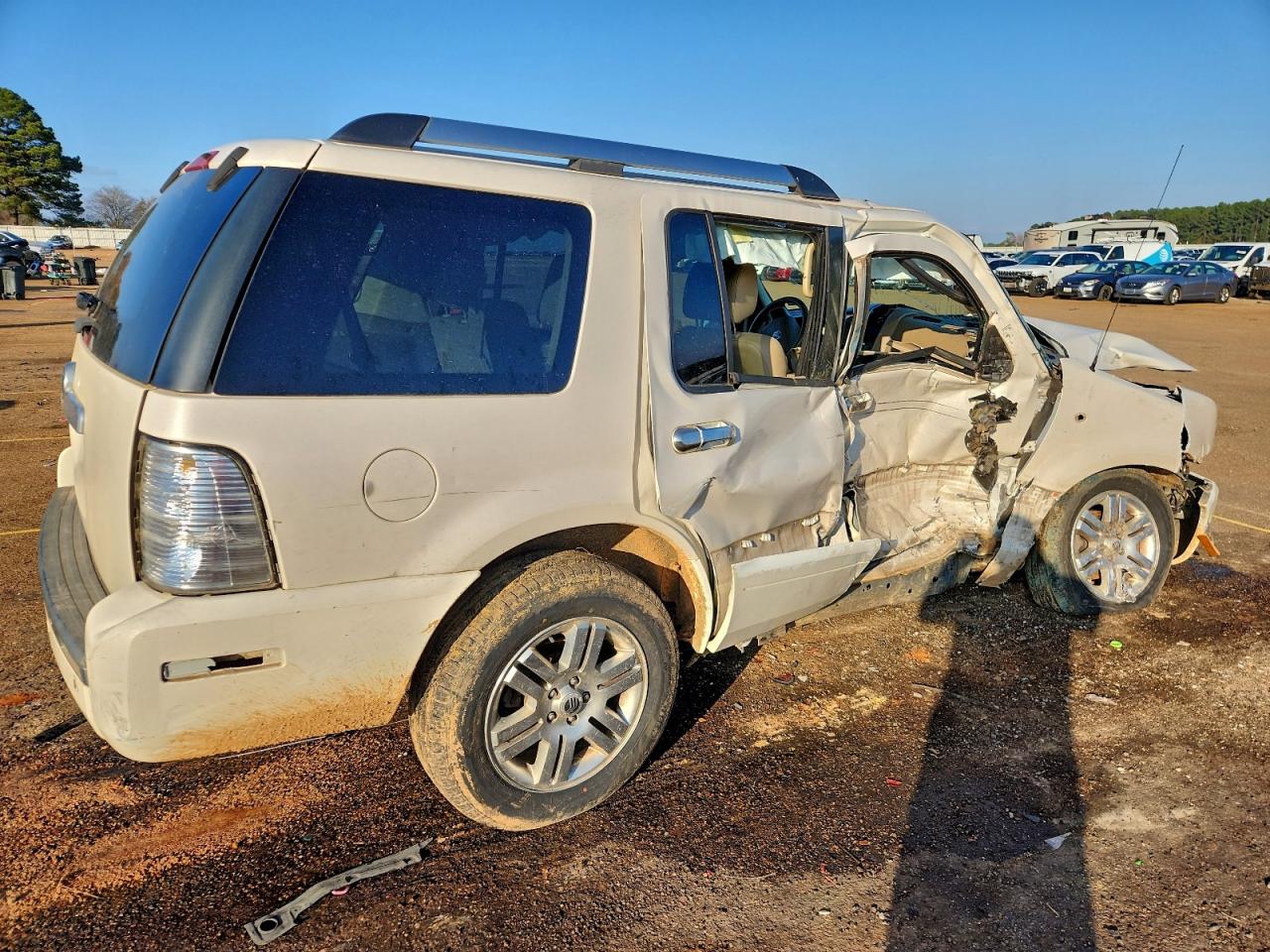 Mercury Mountainer Premier Image 8