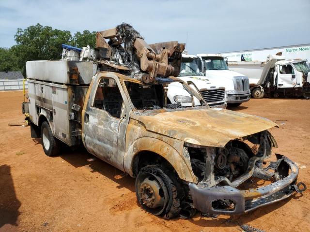 Ford F-550 Super Duty Image 5