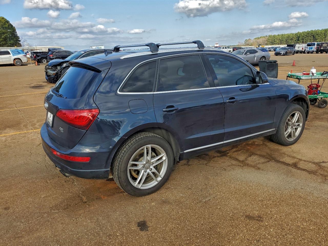 Audi Q5 Premium Plus Image 2