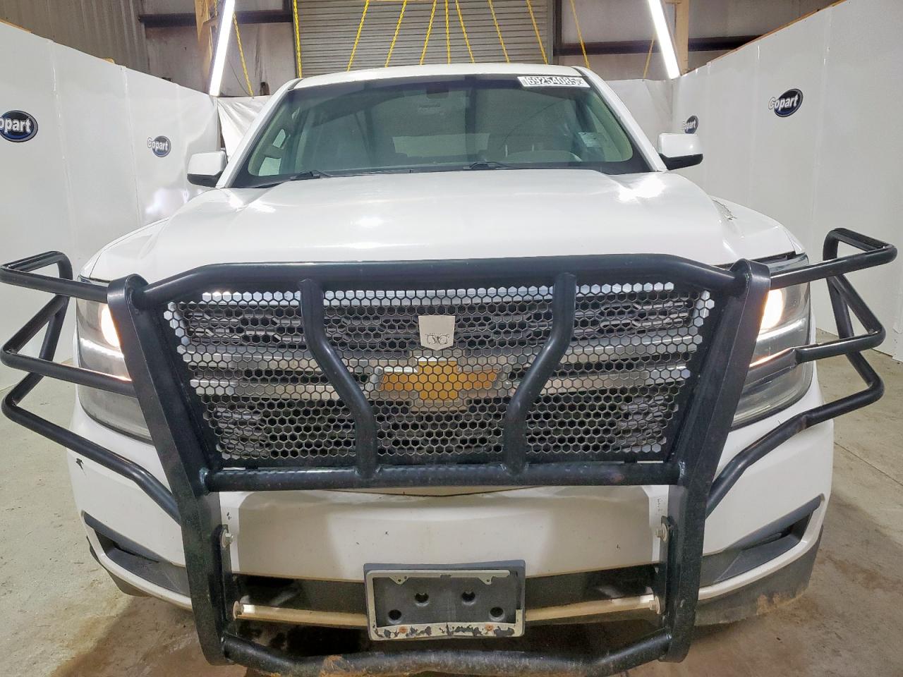 Chevrolet Suburban K1500 Image 12