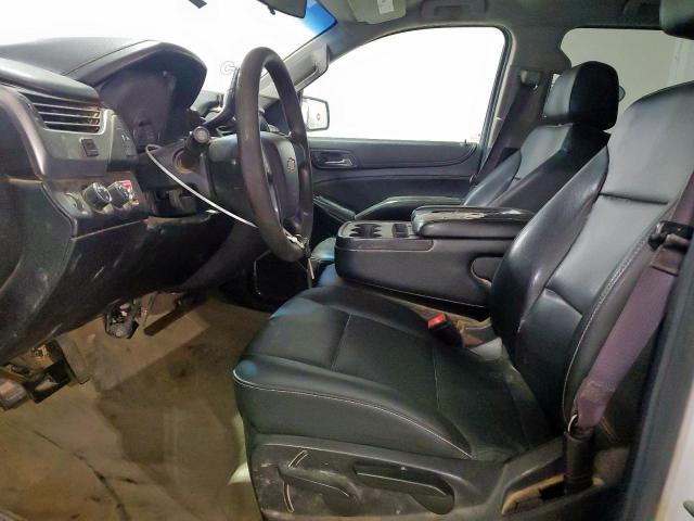 Chevrolet Suburban K1500 Image 8