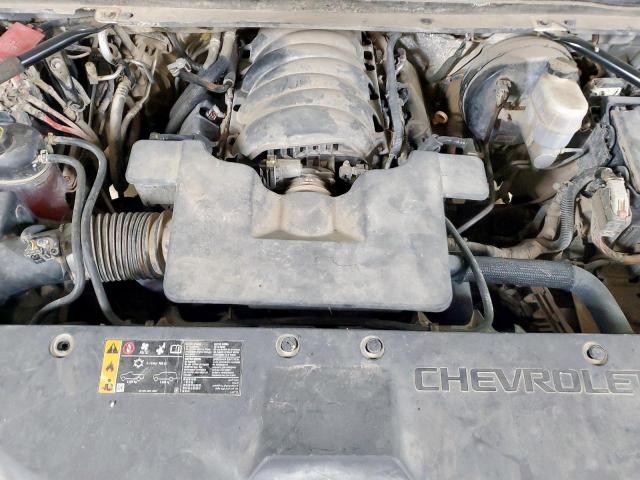 Chevrolet Suburban K1500 Image 9