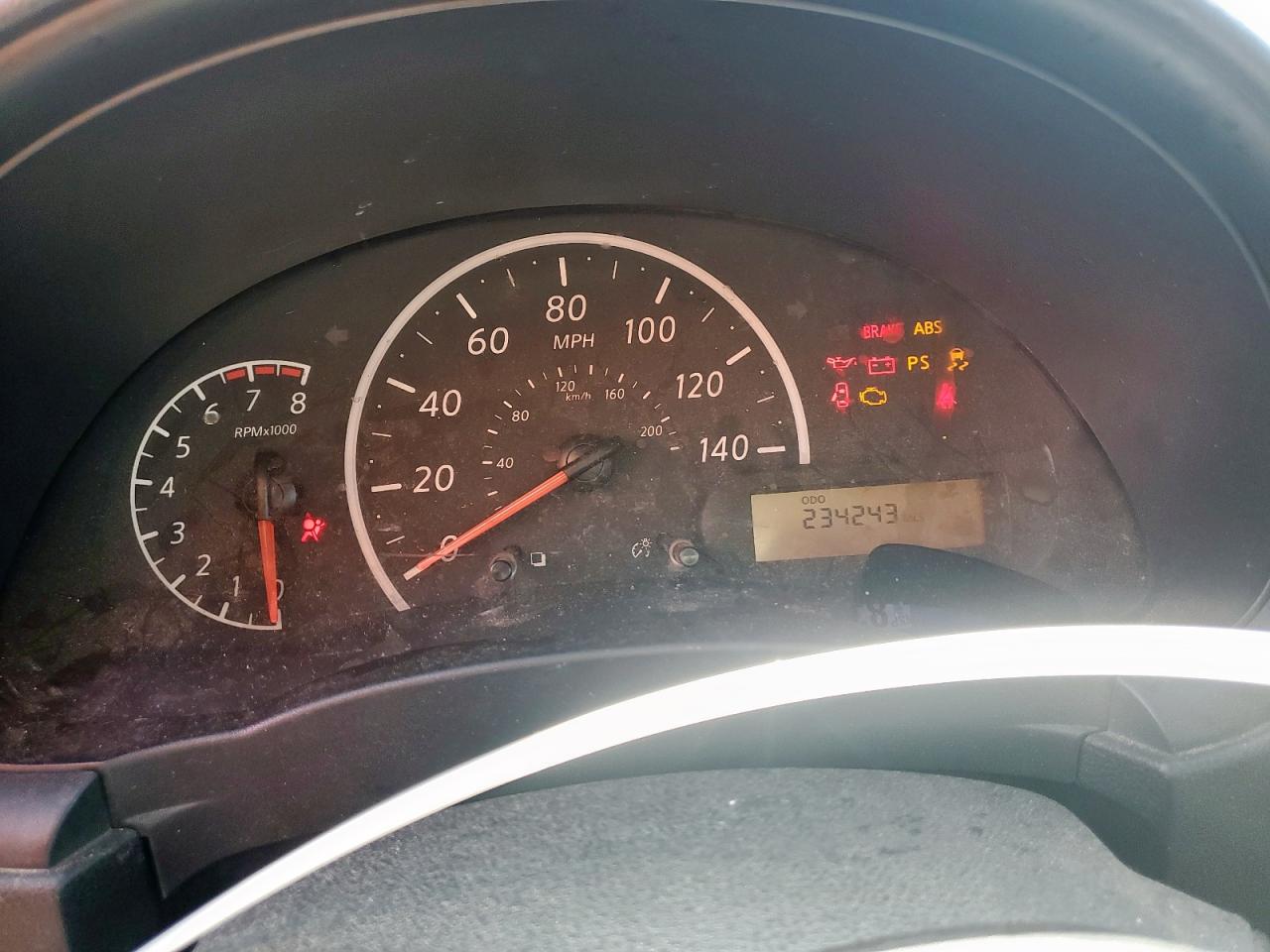 Nissan Versa S Image 9