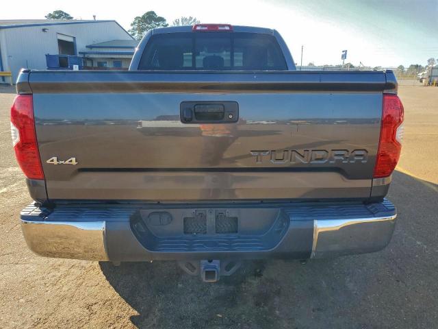 Toyota Tundra Double Cab Sr Image 9