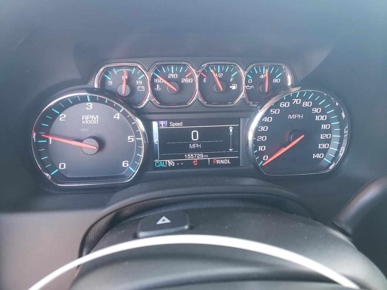 Chevrolet Suburban C1500 Lt Image 4