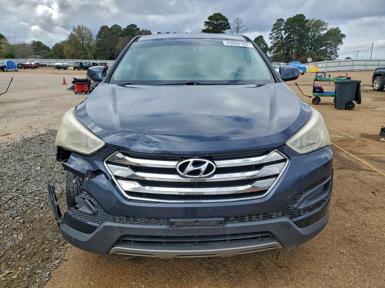 Hyundai SANTA FE Image 2