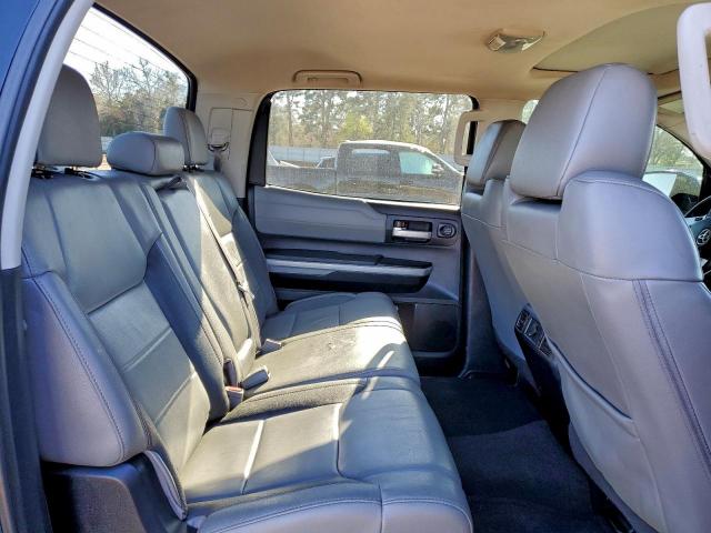 Toyota Tundra Crewmax Limited Image 3