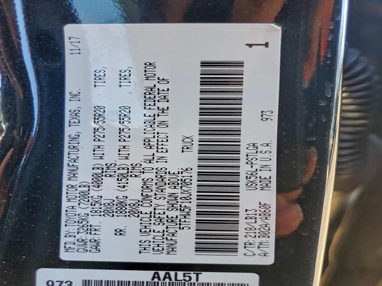 Toyota Tundra Crewmax Limited Image 6