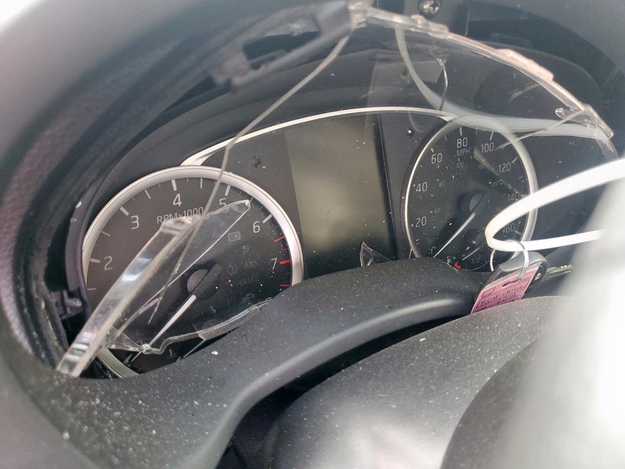 Nissan Sentra S Image 5