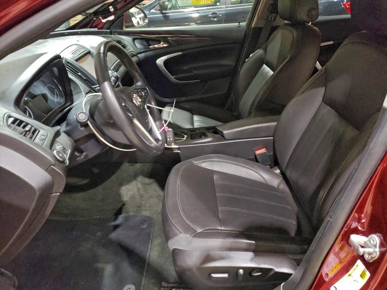 Buick Regal Premium Image 9