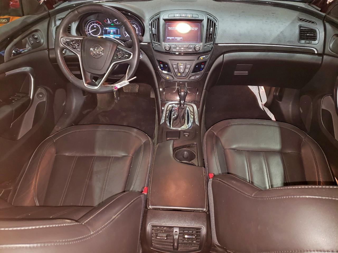 Buick Regal Premium Image 8