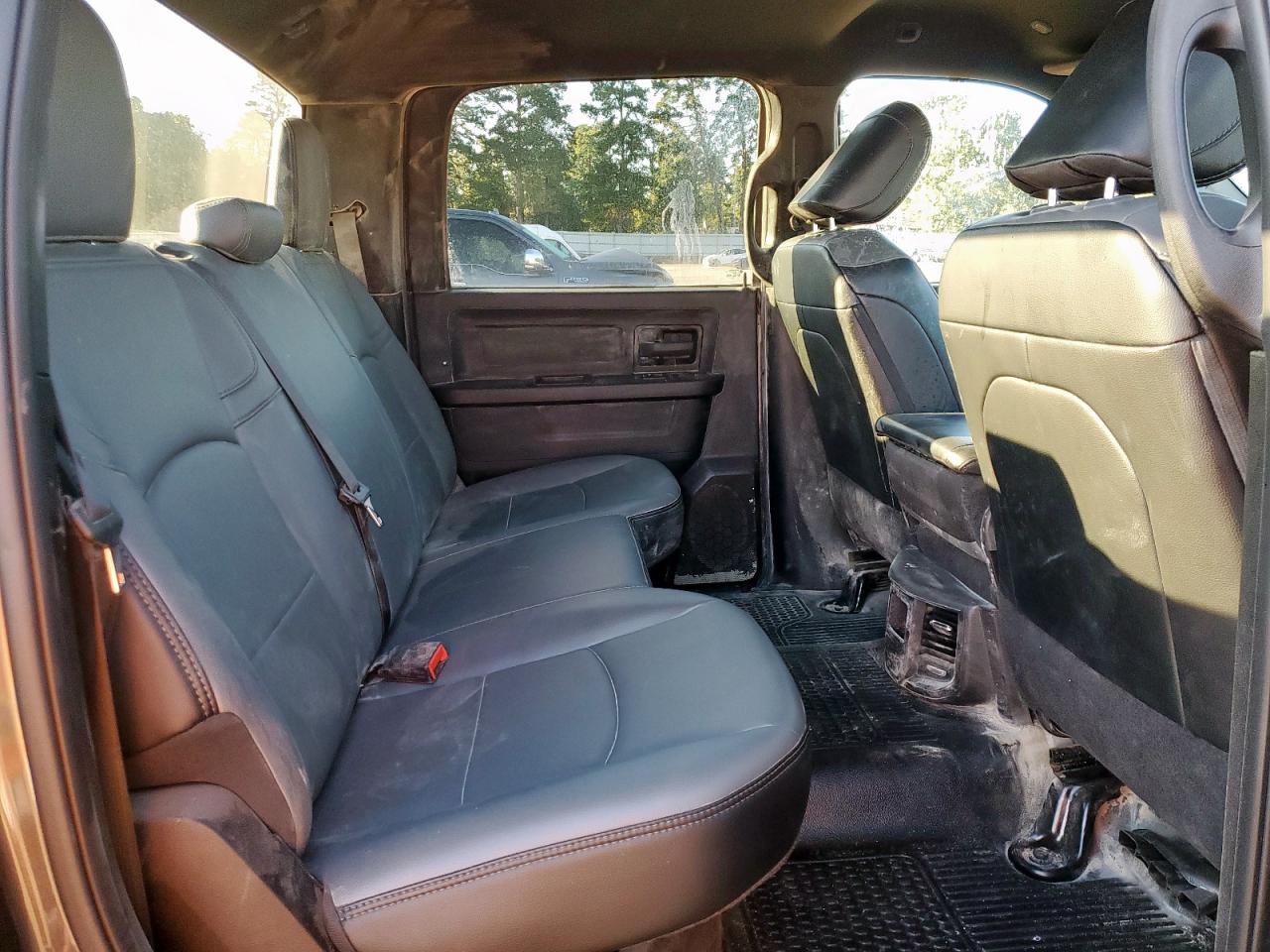 Ram 2500 Tradesman Image 11