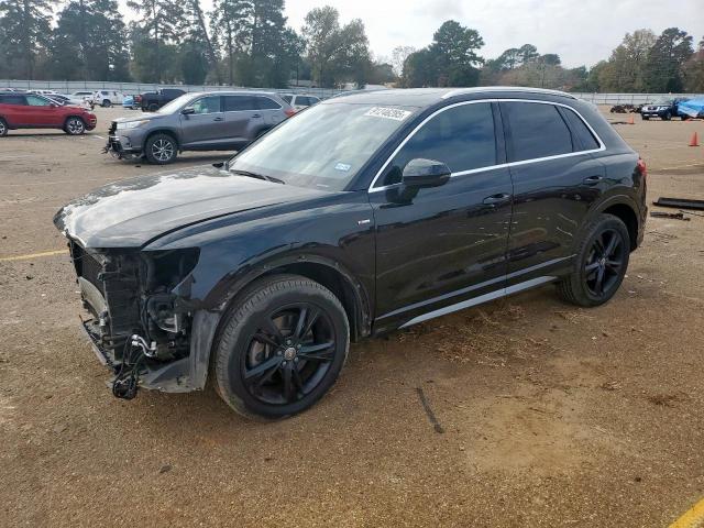  Salvage Audi Q3