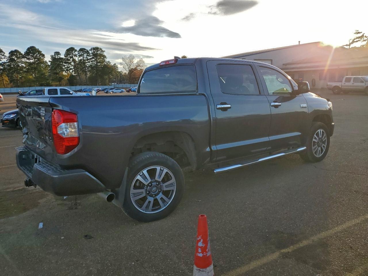 Toyota Tundra Crewmax 1794 Image 2