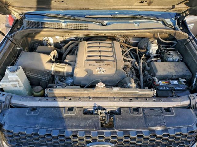 Toyota Tundra Crewmax 1794 Image 10