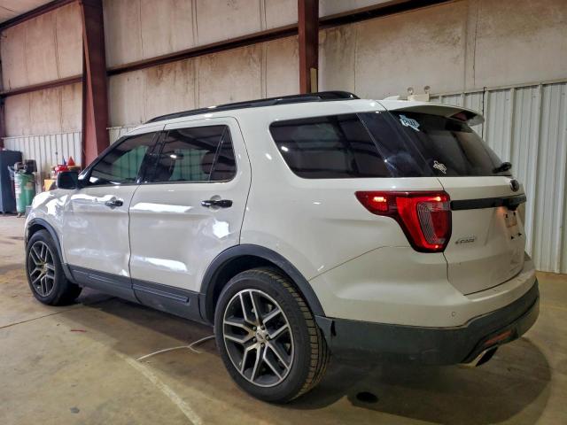 Ford Explorer Sport Image 6