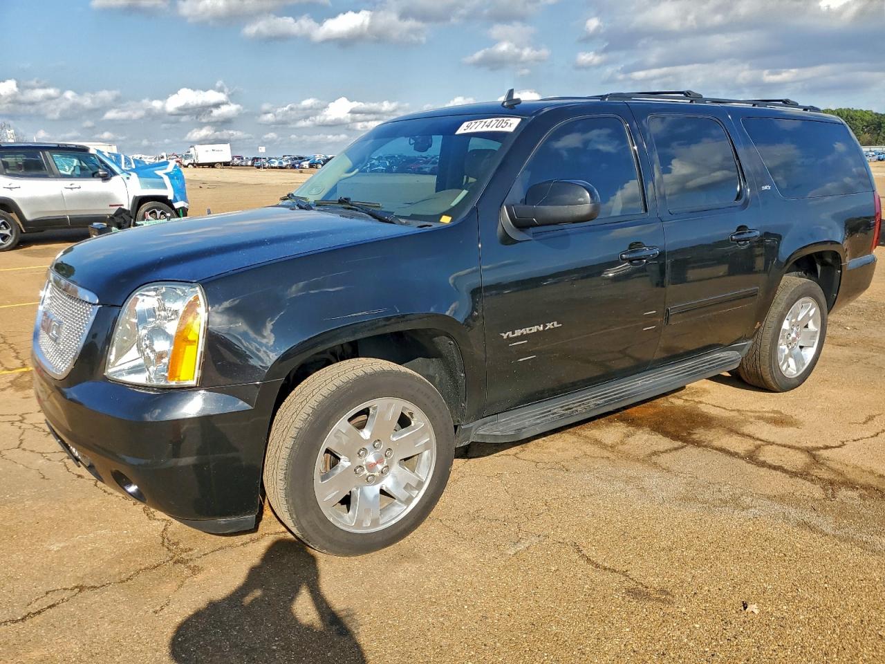 GMC Yukon K1500 Slt Image 1