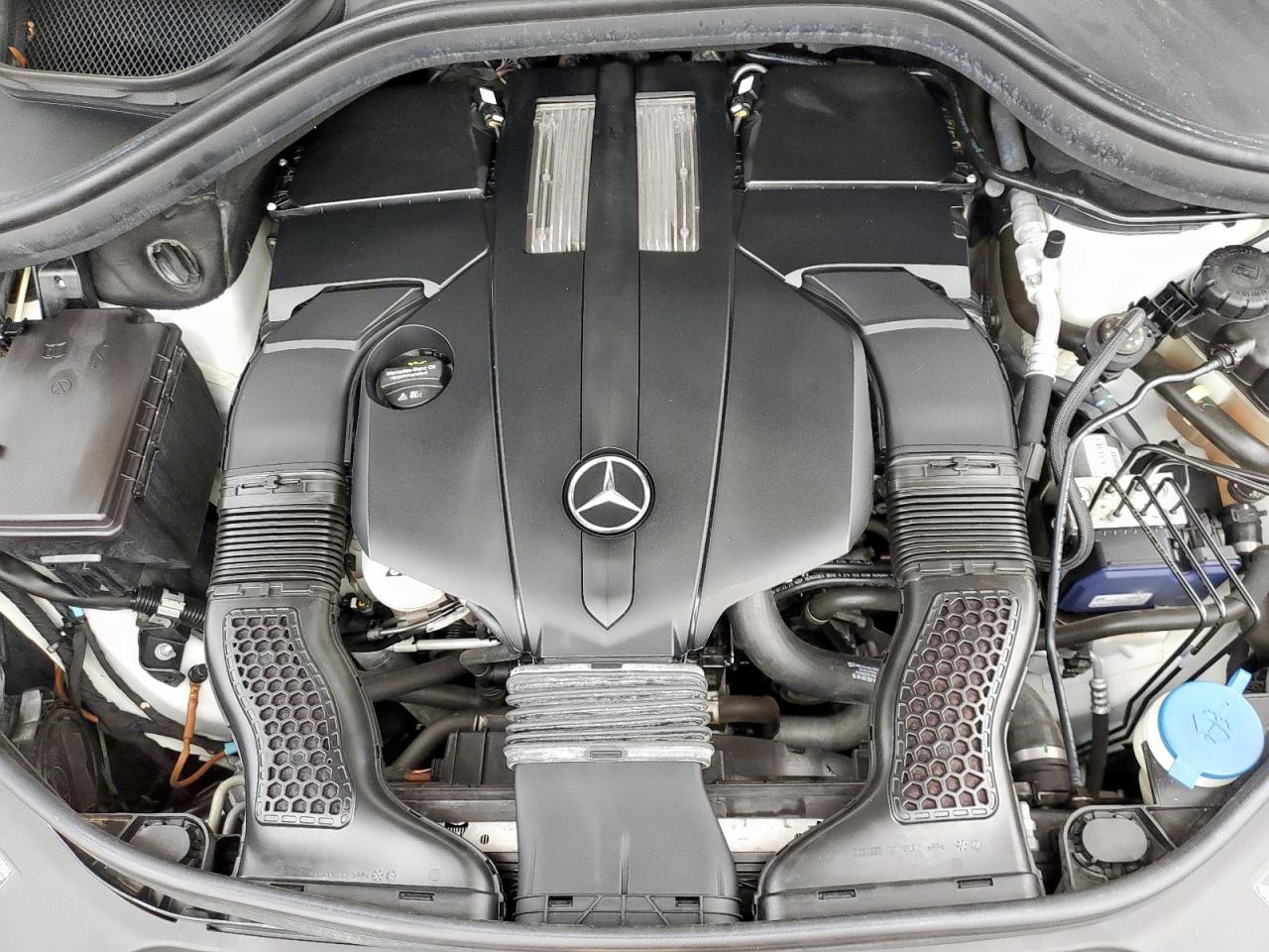 Mercedes-Benz G-Class 450 4matic Image 13