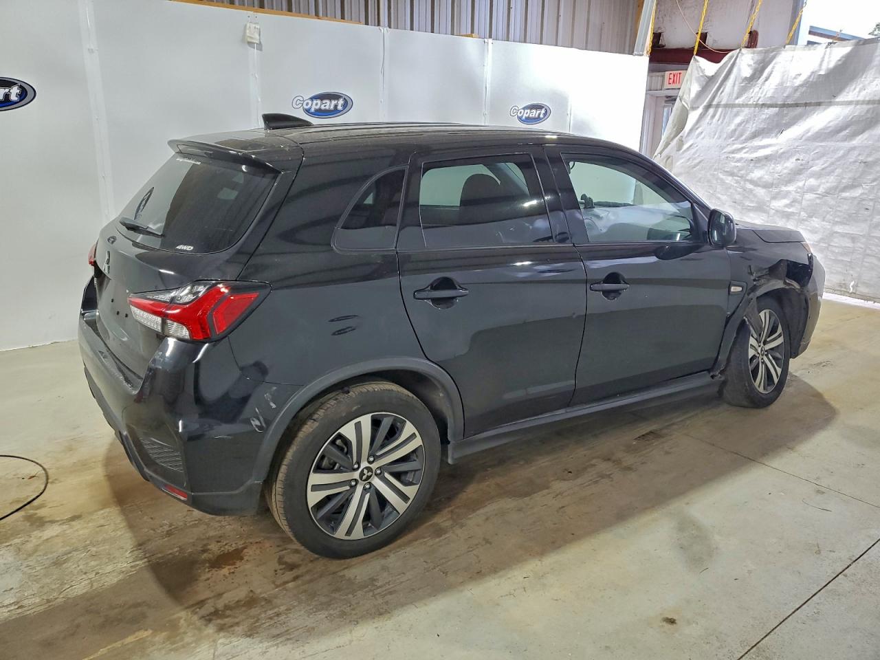 Mitsubishi Outlander S/se Image 2