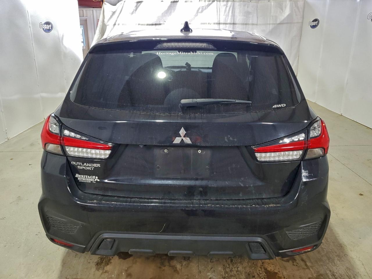 Mitsubishi Outlander S/se Image 10