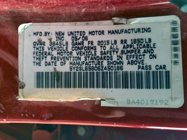 Pontiac Vibe Image 13