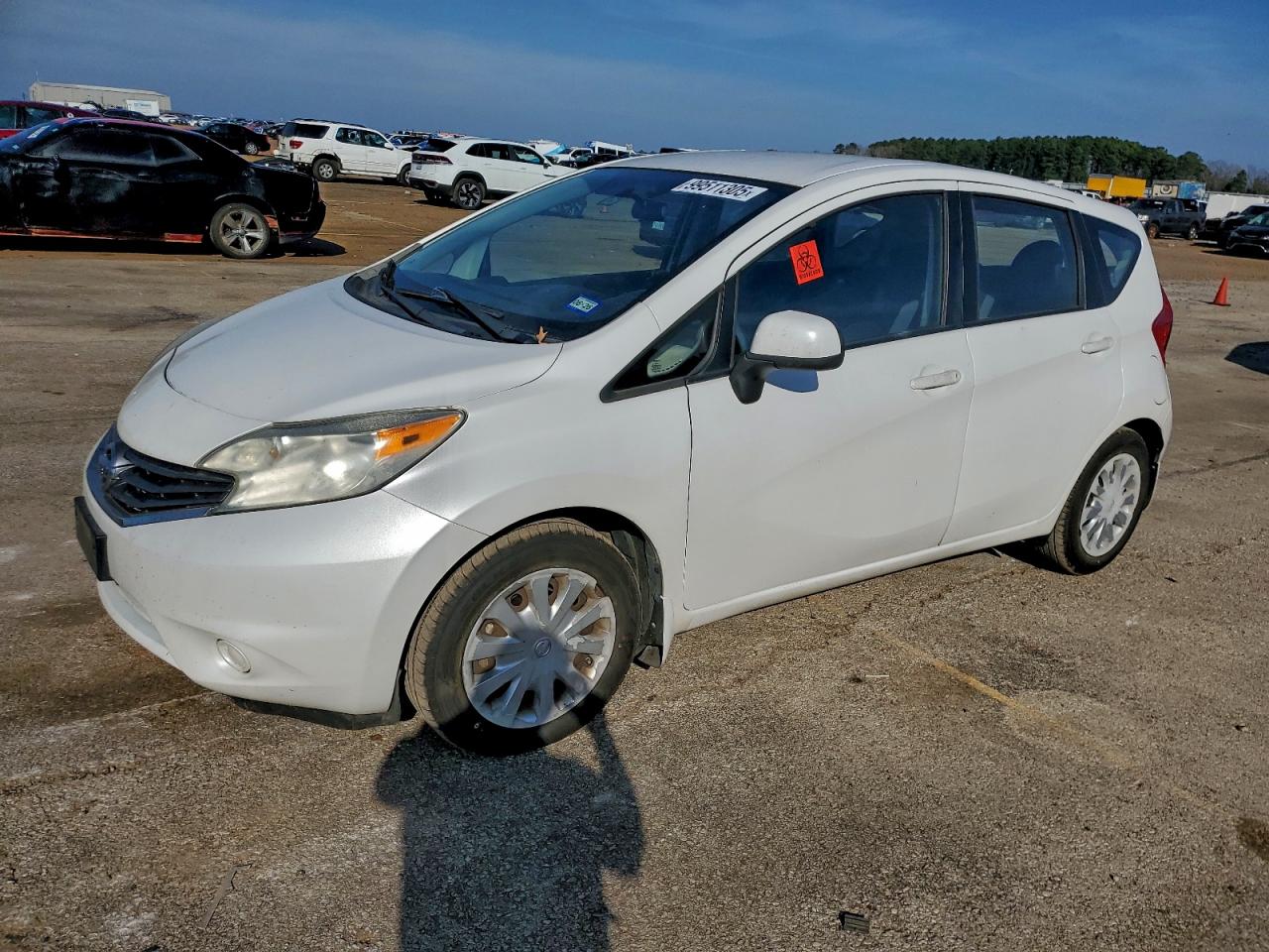 Nissan Versa S Image 1
