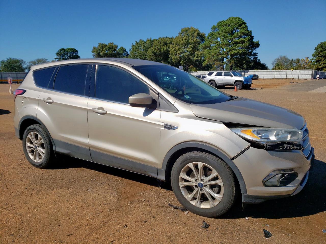 Ford Escape Se Image 7
