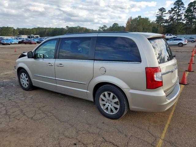 Chrysler Minivan Touring Image 3