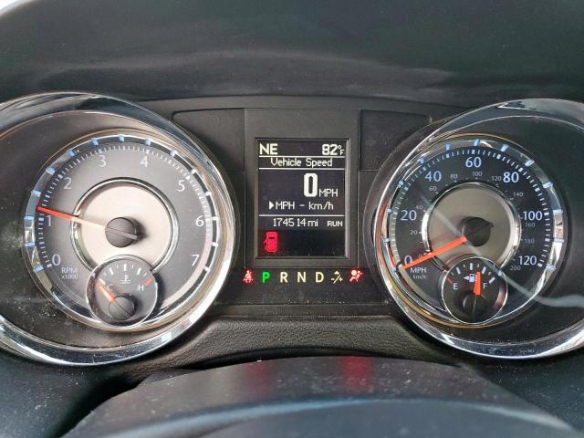 Chrysler Minivan Touring Image 8