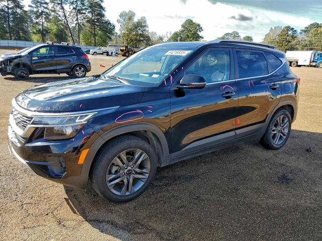  Salvage Kia Seltos