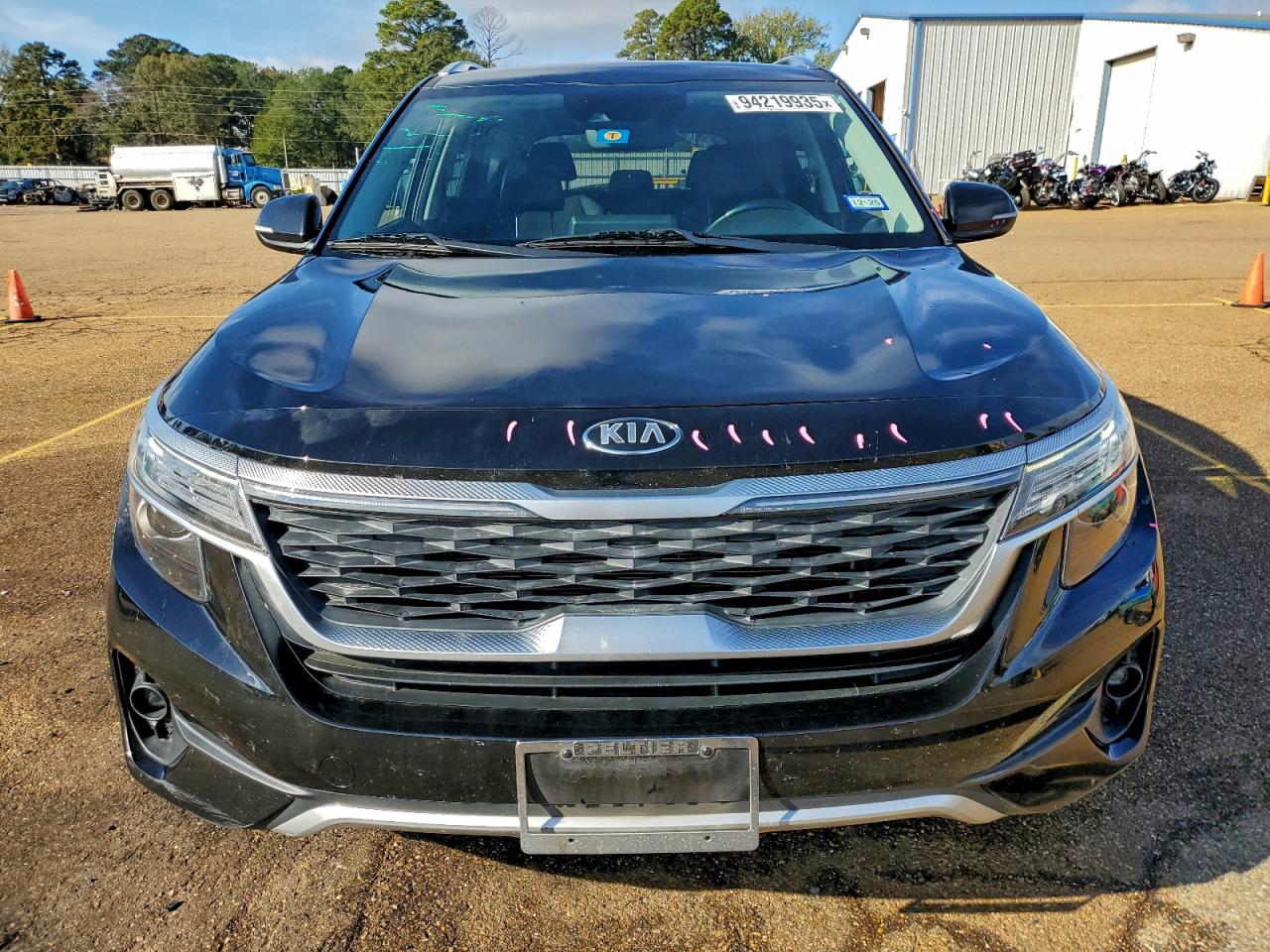 Kia Seltos S Image 3