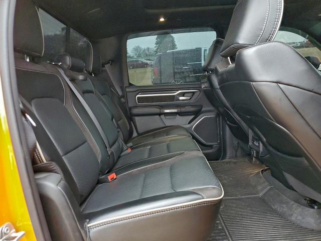 Ram 1500 Laramie Image 9