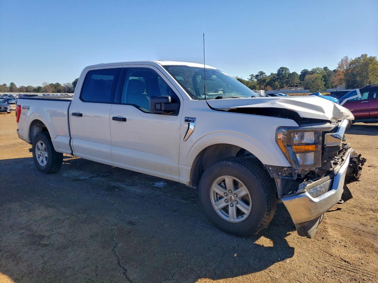 Ford F-150 Supercrew Image 7