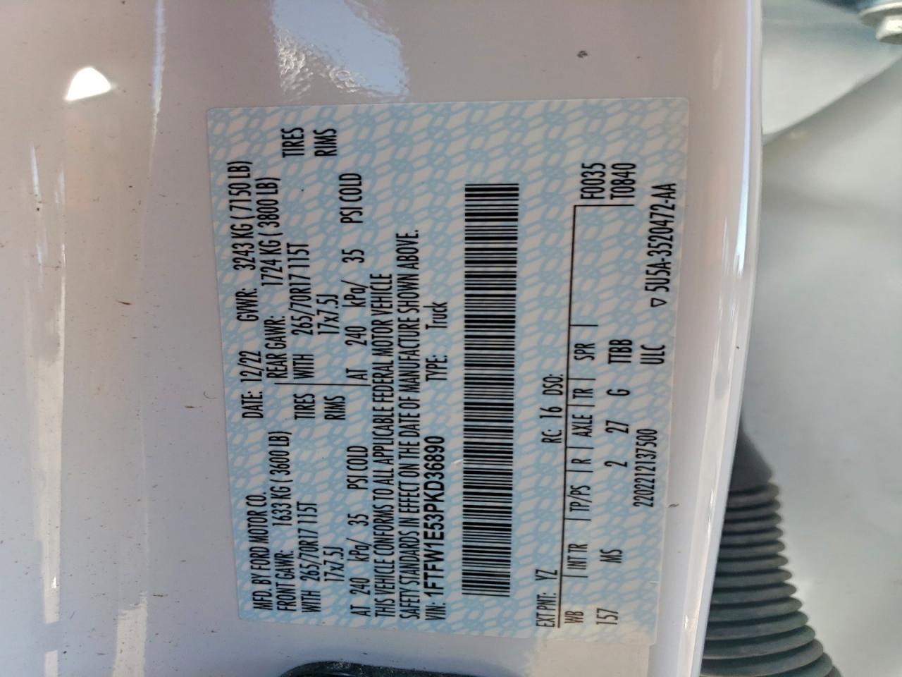 Ford F-150 Supercrew Image 9