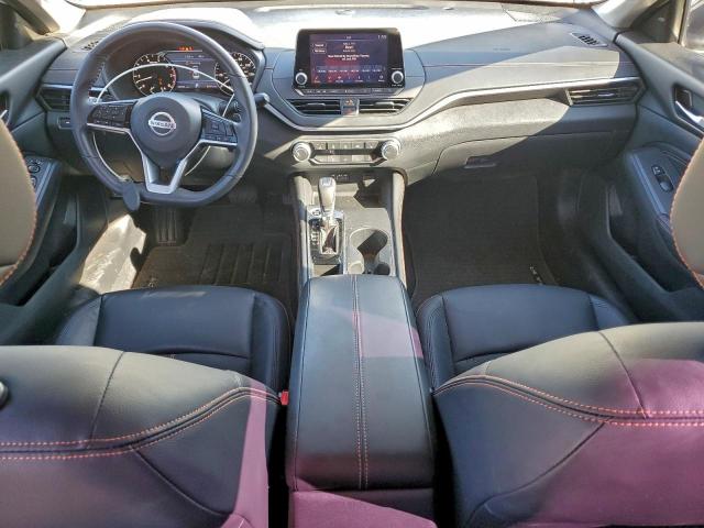 Nissan Altima Sr Image 12