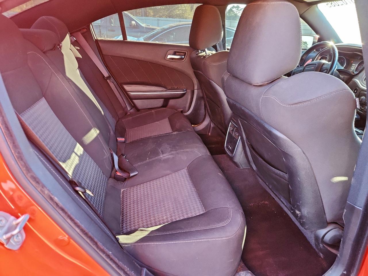 Dodge Charger R/t Image 6