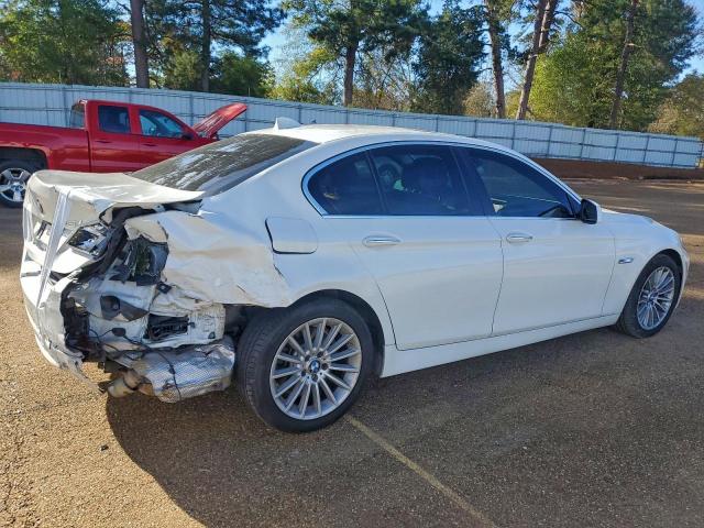 BMW 5 Series I Image 10