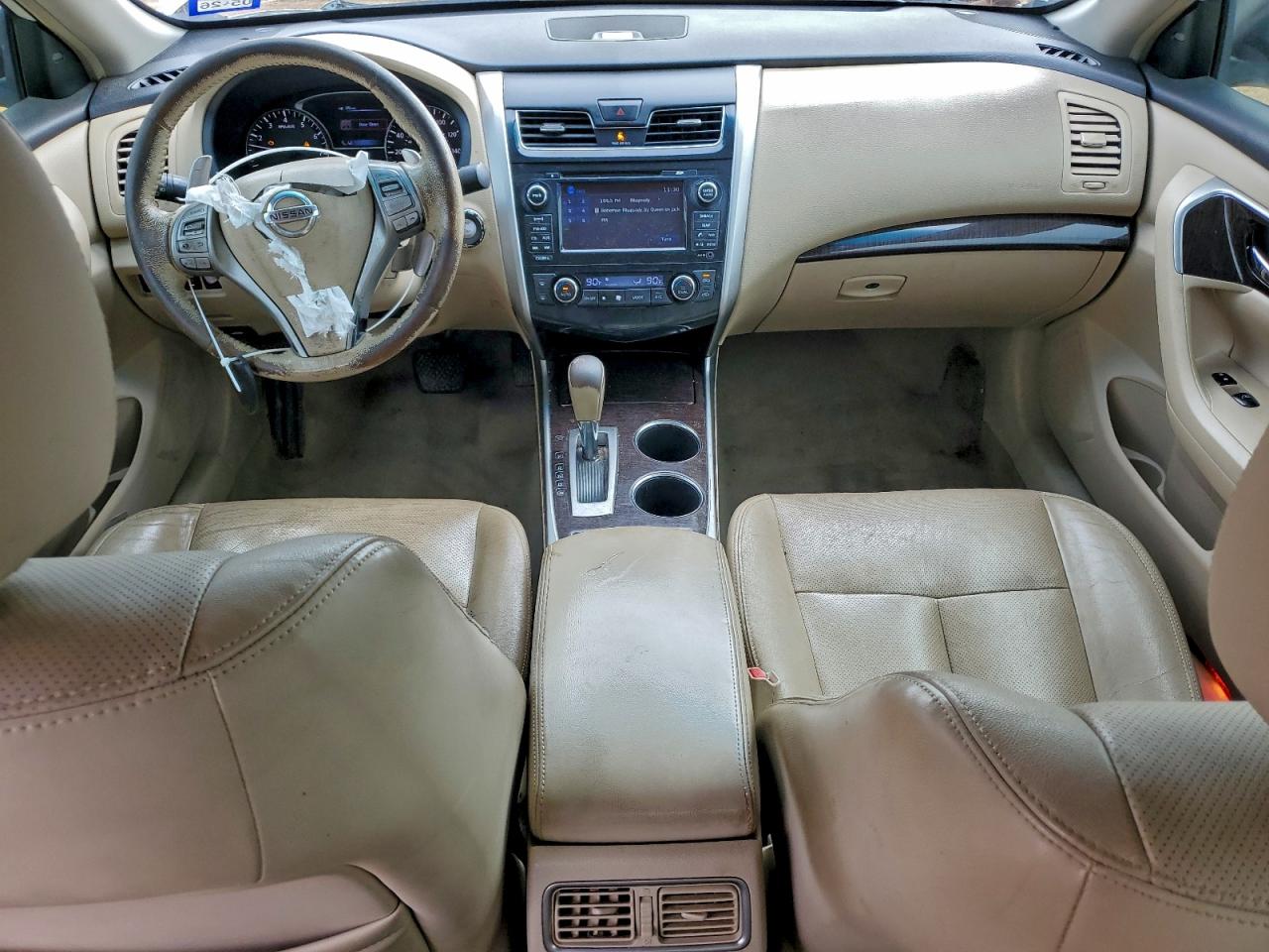 Nissan Altima 3.5s Image 9