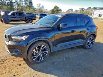  Salvage Volvo XC40