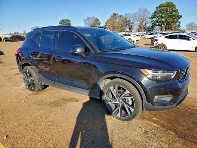 Volvo XC40 T5 R-design Image 12