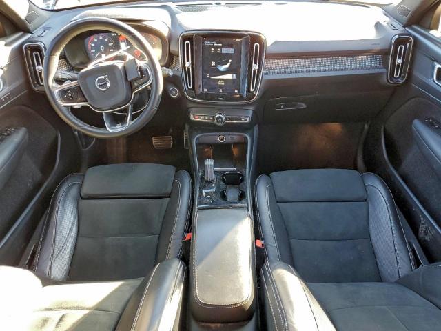 Volvo XC40 T5 R-design Image 7