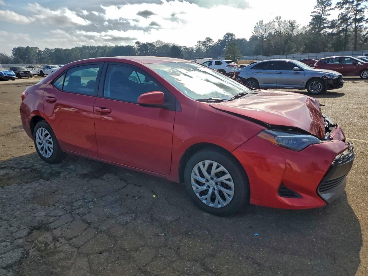 Toyota Corolla L Image 4