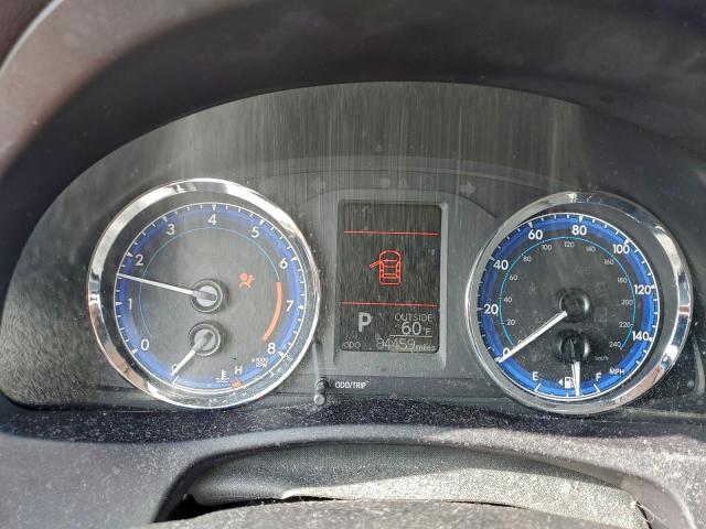 Toyota Corolla L Image 12