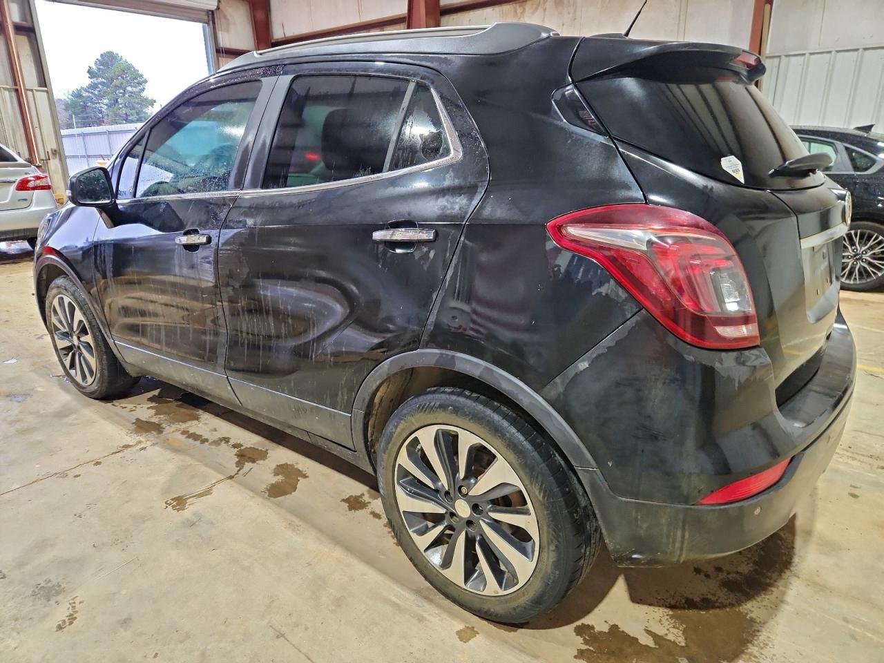 Buick Encore Essence Image 9