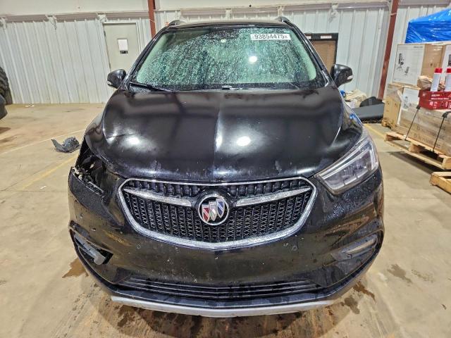 Buick Encore Essence Image 5