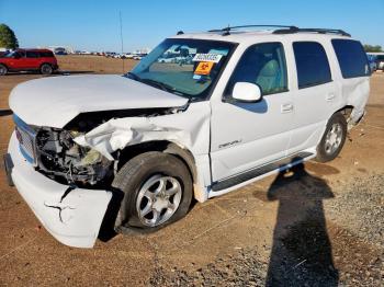  Salvage GMC Yukon