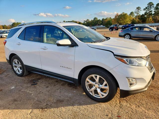 Chevrolet Equinox Lt Image 2