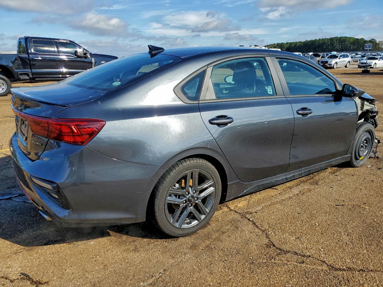 Kia Forte Gt Line Image 13